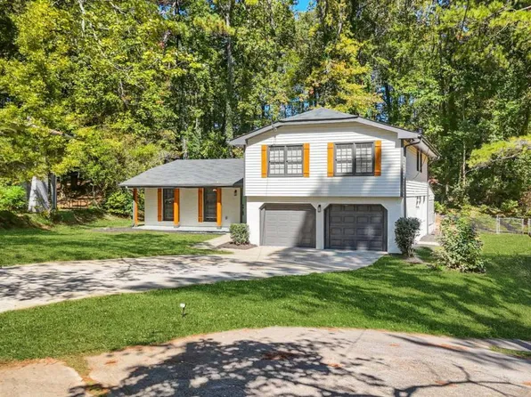 1349 Cedar Heights Dr, Stone Mountain, GA 30083