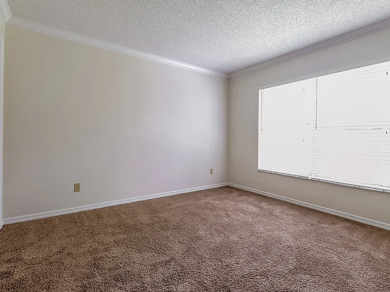9132 Hawkins Ct — Photo 15