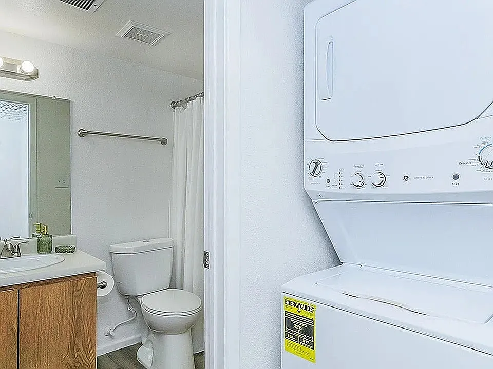 In-Unit Washer and Dryer