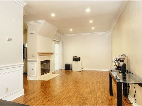 3rd image of 5796 Freebird Ln Unit 107