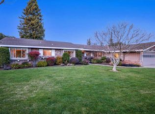 17 Alma Ct, Los Altos, CA 94022