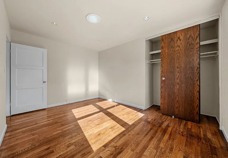656 Corvina St — Photo 18