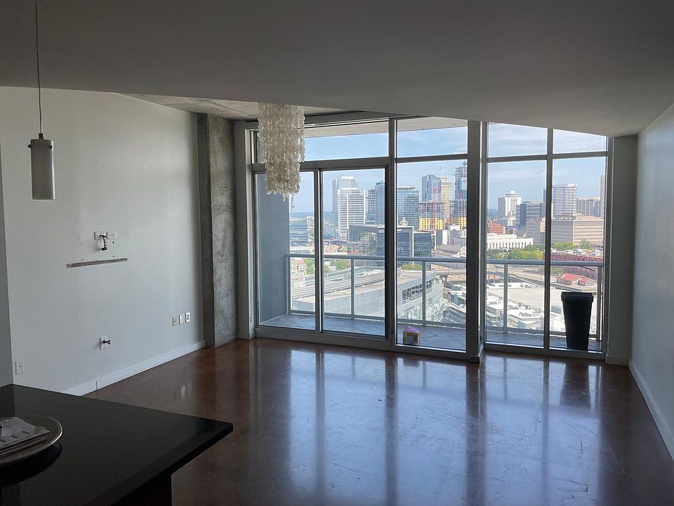 1st image of 600 12th Ave S APT 1805