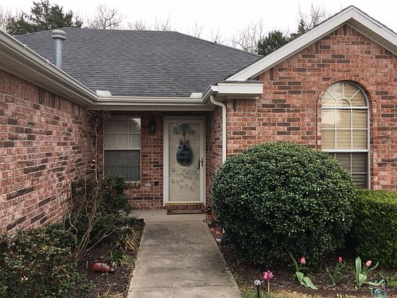 3rd image of 770 S Liberty Dr
