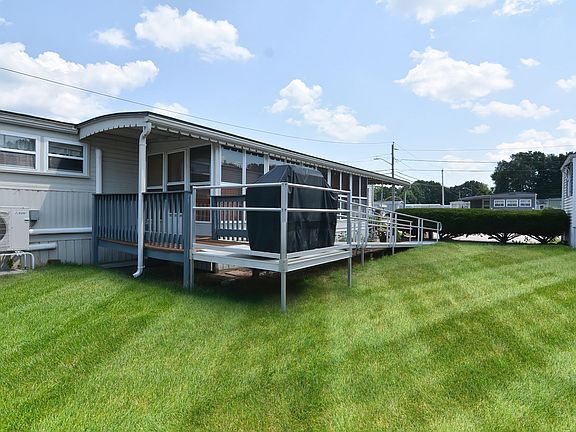 2nd image of 84 Daniel Dr