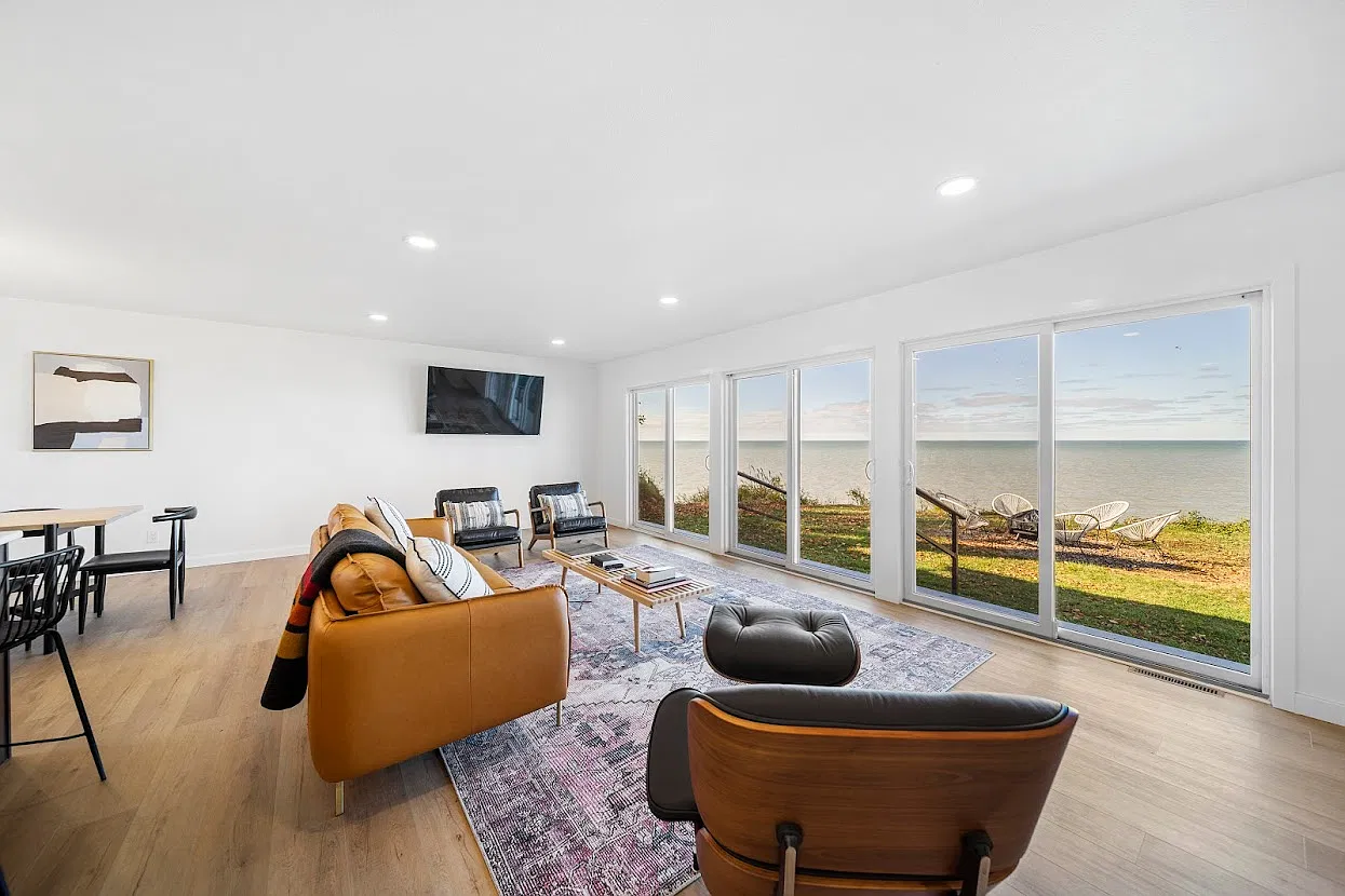 4 bed, 1720 sqft, $3,750 — Photo 3