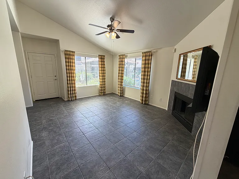 7008 E Gold Dust Ave #124 — Photo 25
