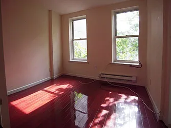 Rented by Urban Ambiance