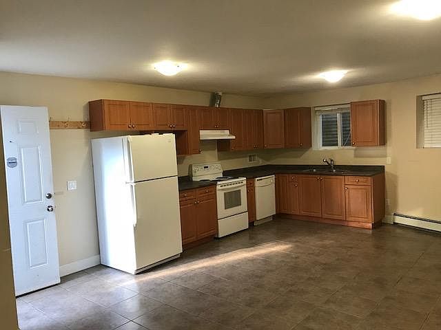2nd image of 7366B 200a St