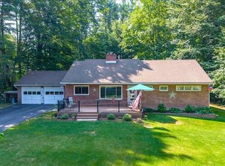 6 Pinewood Ct, Burnt Hills, NY 12027