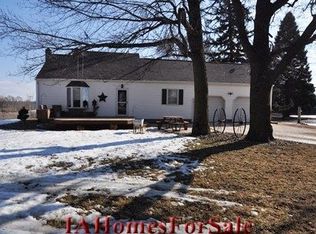 2360 170th Ave, Manchester, IA 52057