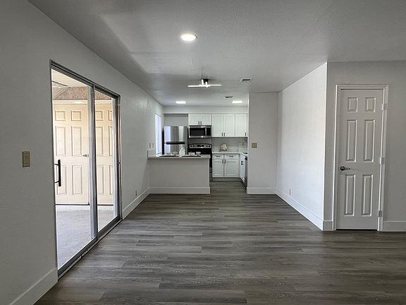 4th image of 5080 Indian River Dr Unit 360