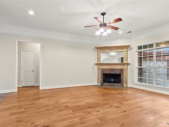 5th image of 10035 Empress Blvd