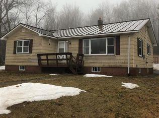 159 Valley Rd, Negaunee, MI 49866