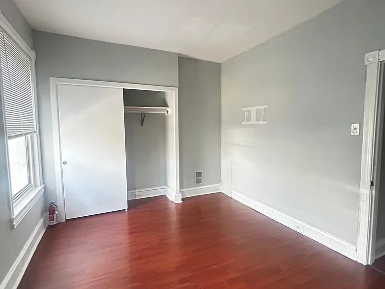 4513 N 18th St — Photo 8