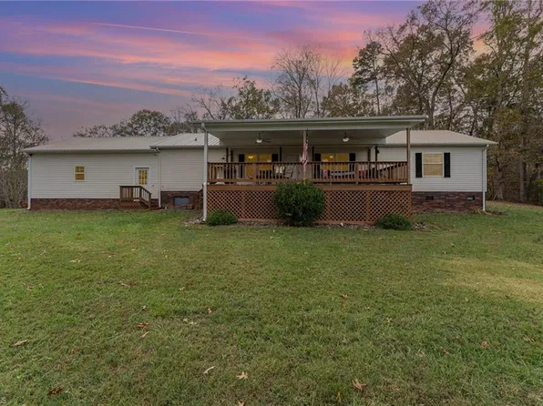 205 Mr Henry Rd, Mocksville, NC 27028