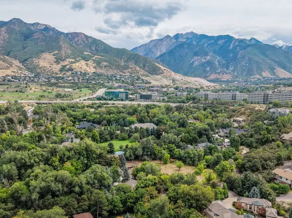 6275 S Oles Ln, Salt Lake City, UT 84121