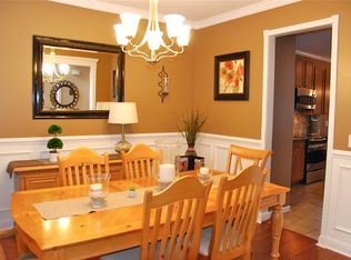 205 Hollytree Cir, Ladson, SC 29456