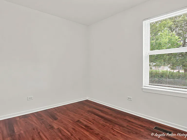 3287 Medford Ct — Photo 23