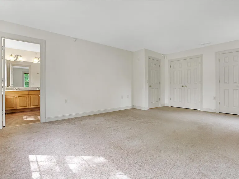 Fairhaven Residential Garden Apartment Homes — Photo 19