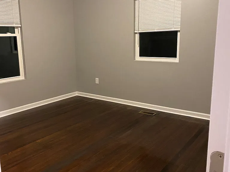 102 Lincoln Ave — Photo 5