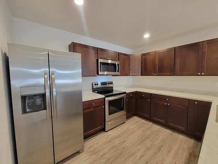 2303 Wills Rd #D — Photo 5