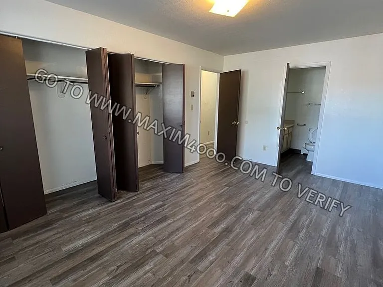 2441 Bunting Avenue — Photo 11