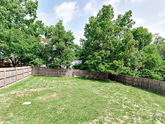 3rd image of 5306 W Orchard Dr
