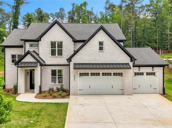 3629 Centerville Rosebud Rd, Snellville, GA 30039