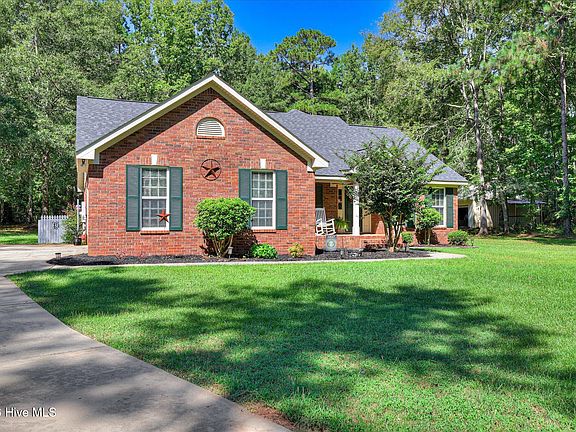 3rd image of 1696 Hinton Wilson Road
