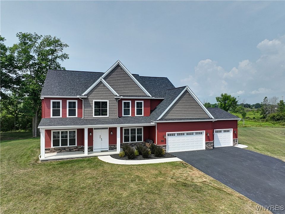 1st image of 95 Windham Ct