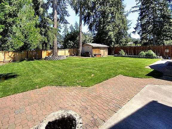 3rd image of 12509 106th Avenue Ct E