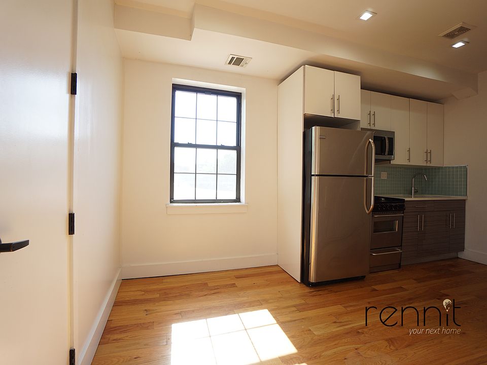 1st image of 259 Boerum St APT 3L