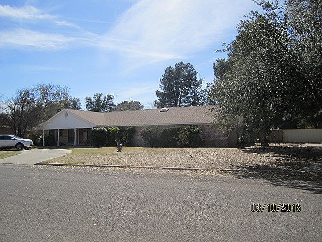 2nd image of 510 Mesa Ave