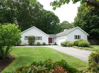 169 Laurel Ridge Ln, North Kingstown, RI 02852