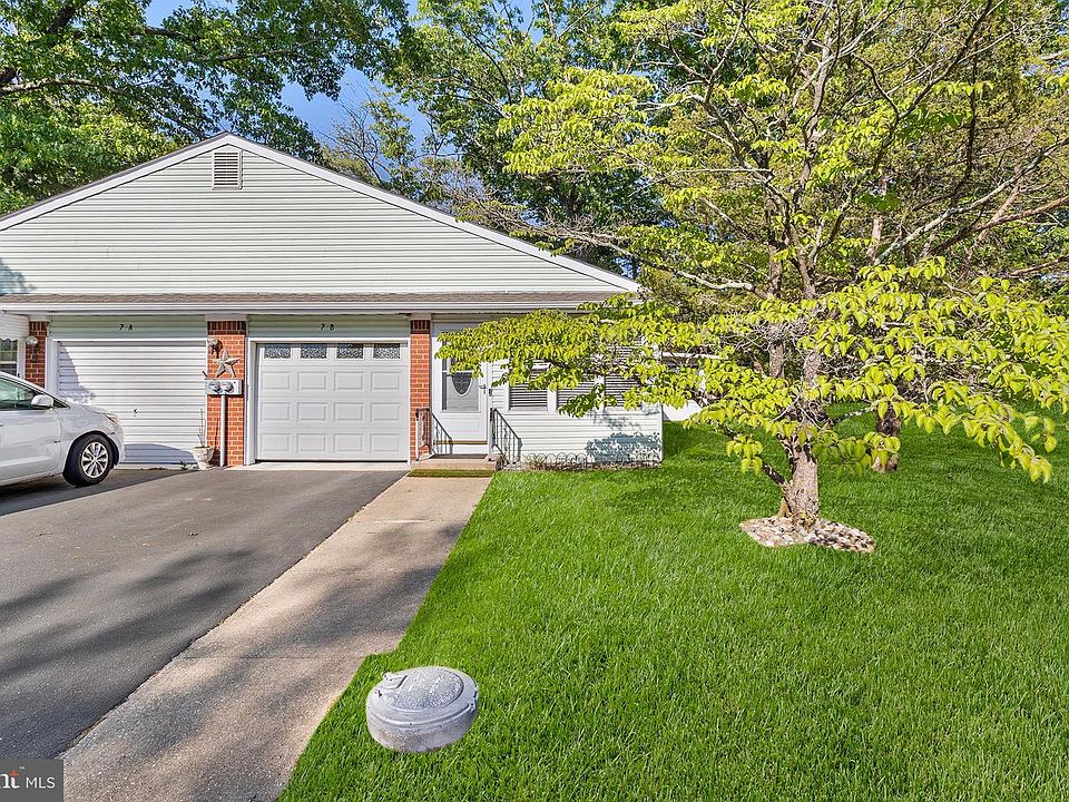1st image of 7B Crocus Ln