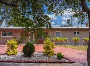 5245 SW 112th Ave, Miami, FL 33165