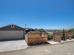 6589 Simson St, Oakland, CA 94605