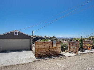 6589 Simson St, Oakland, CA, 94605