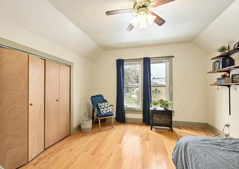 2044 North Buffum Street - B — Photo 1