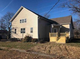 205 W C St, Alpha, IL 61413