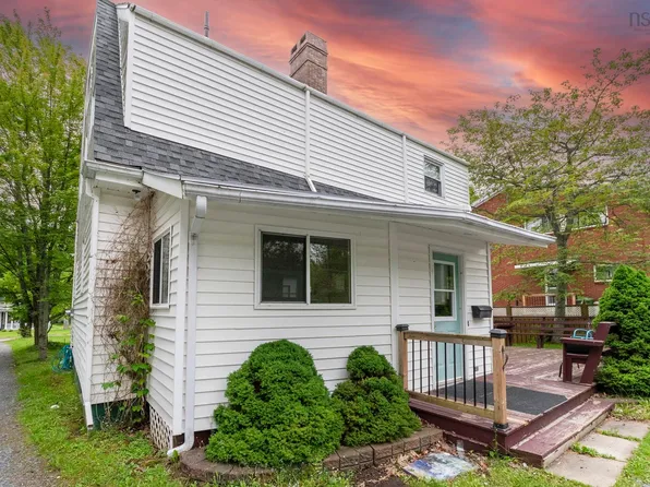 1616 N Main St, Westville, NS B0K 2A0