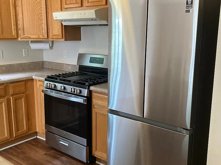 2660 Gilbert St SE — Photo 7