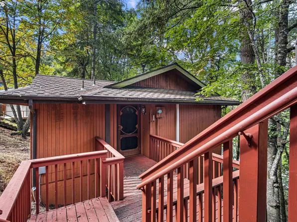 2730 Kismet Way, Eugene, OR 97405