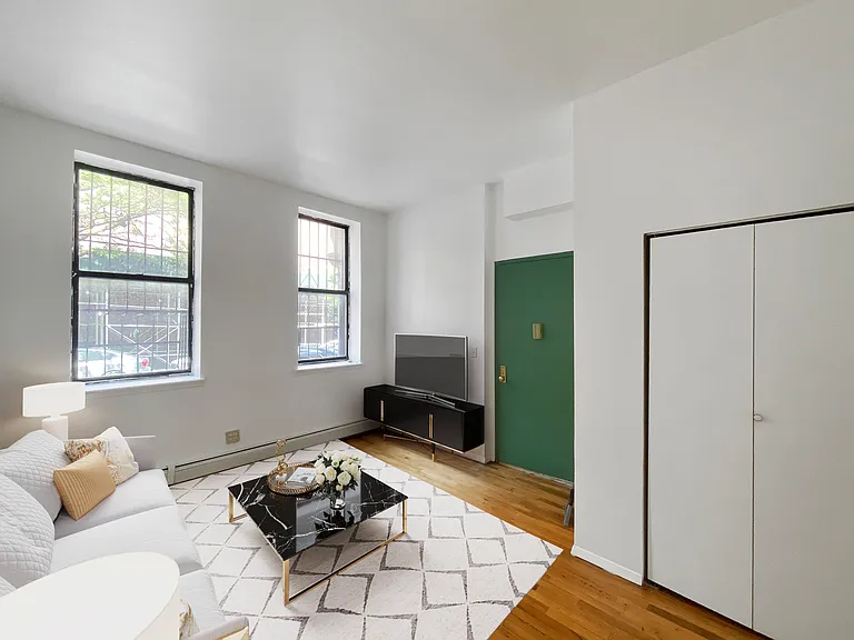 200 W 123rd St #1A — Photo 3