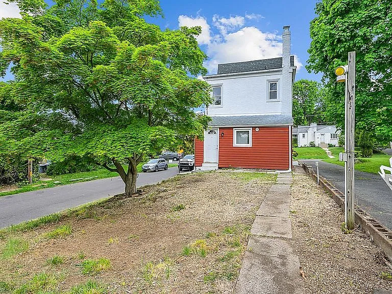 401 Cadwalader Ave — Photo 4