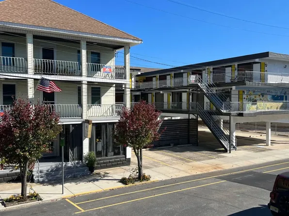 313 E Glenwood Ave #201, Wildwood, NJ 08260