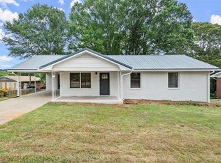 212 James Albert Johnson Ave, Winder, GA 30680