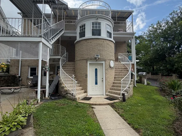 125 Atwater Ave, Derby, CT 06418
