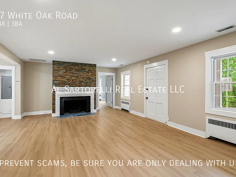 27 White Oak Rd — Photo 3